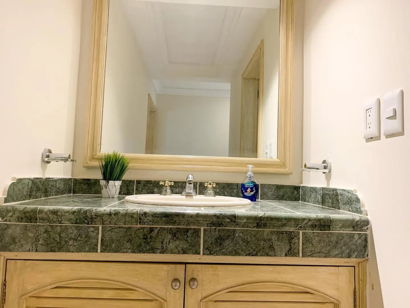 קנקון 3Br Beautiful Vintage Apartment With Great Location!